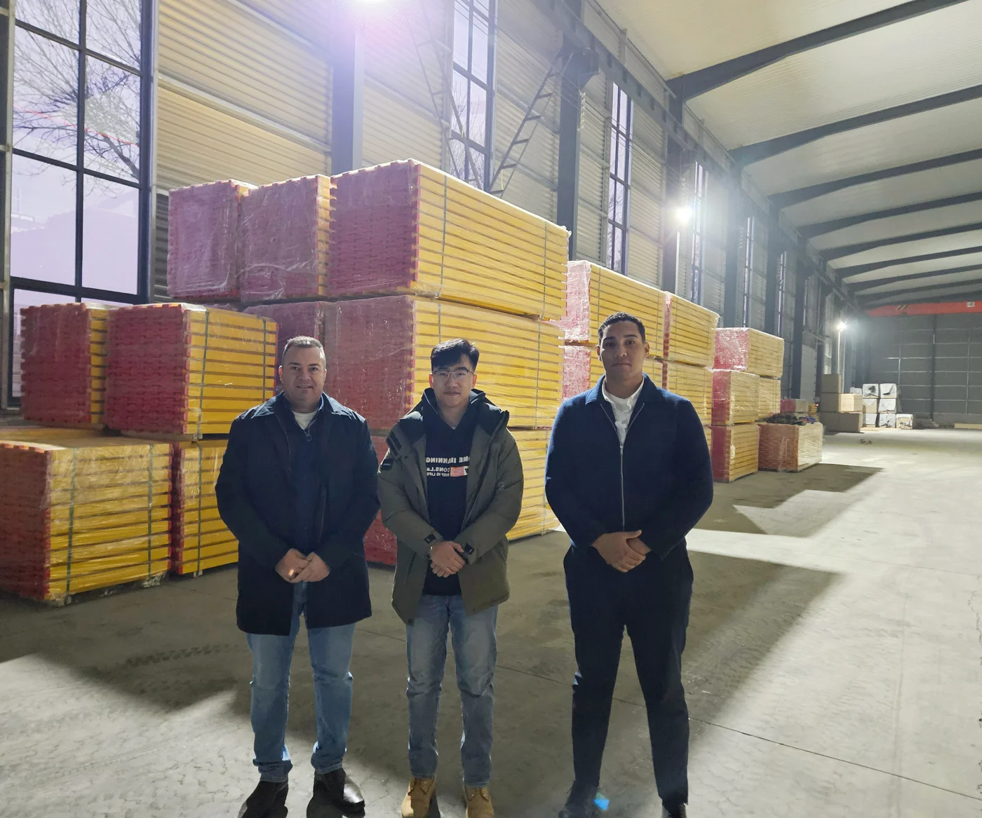 Portuguese wholesale customer visiting the GDZY factory